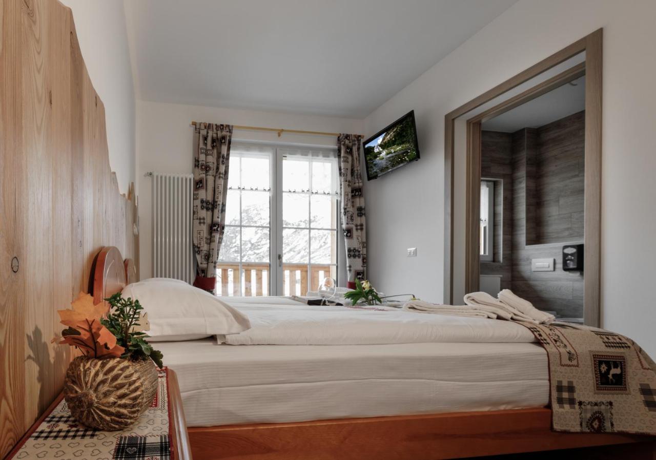 Albergo Ristorante Le Alpi La Frua Экстерьер фото